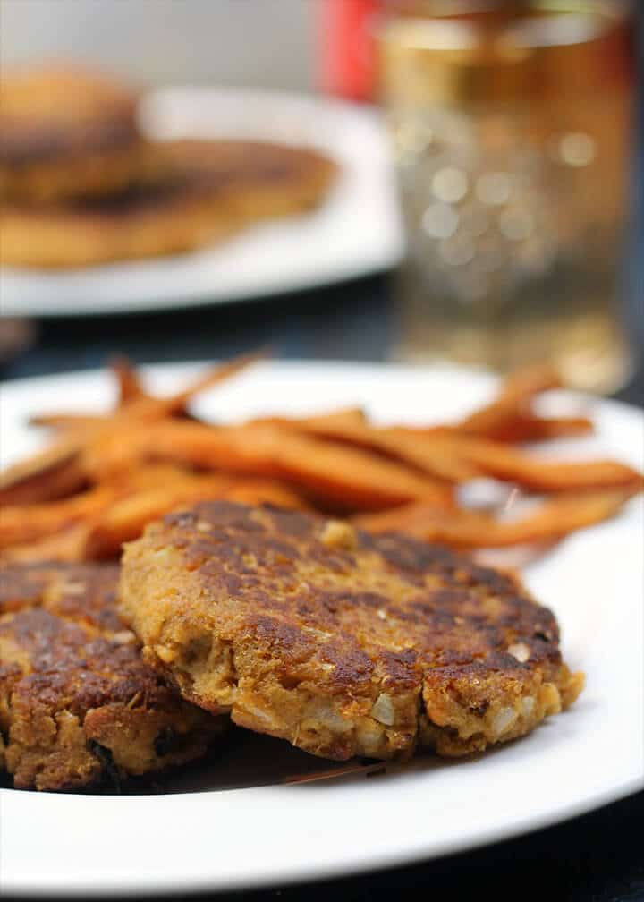 Easy Recipe: Perfect Canned Salmon Patties - Prudent Penny Pincher