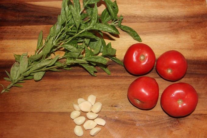 Tomatoes, basil, and garlic. 