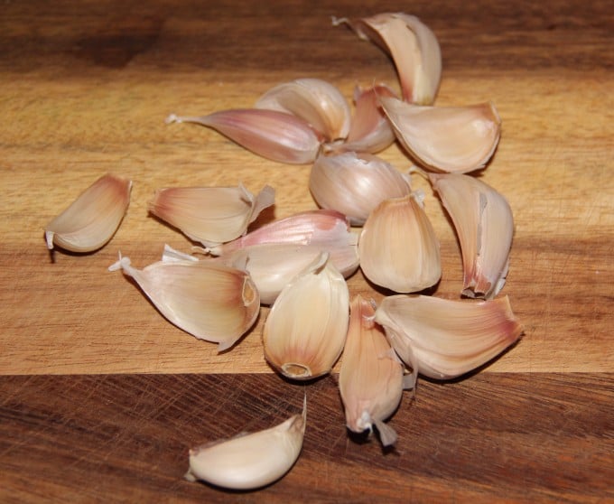 lots of garlic cloves for barbecue shrimp