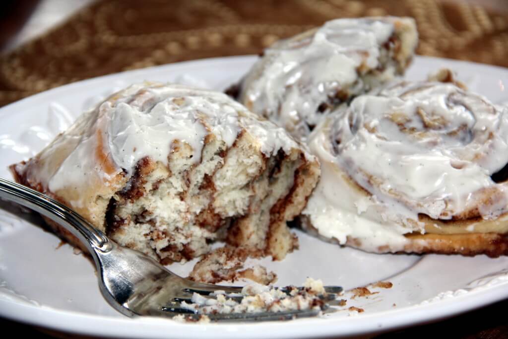 These easy homemade cinnamon rolls can be made ahead of time to keep breakfast easy and delicious!