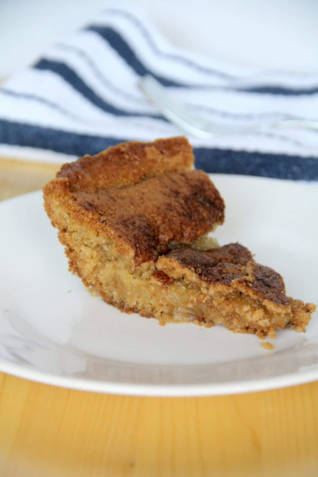 Snickerdoodle Cookie Pie in a skillet—a warm, cinnamon snickerdoodle cookie baked in a skillet