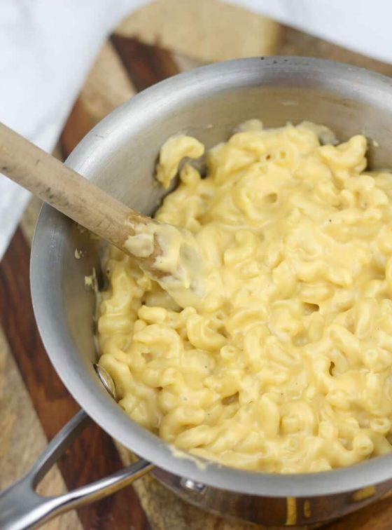Stovetop Mac and Cheese One Pot in 20 Minutes!