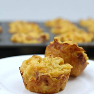 Mac and cheese muffins on plate