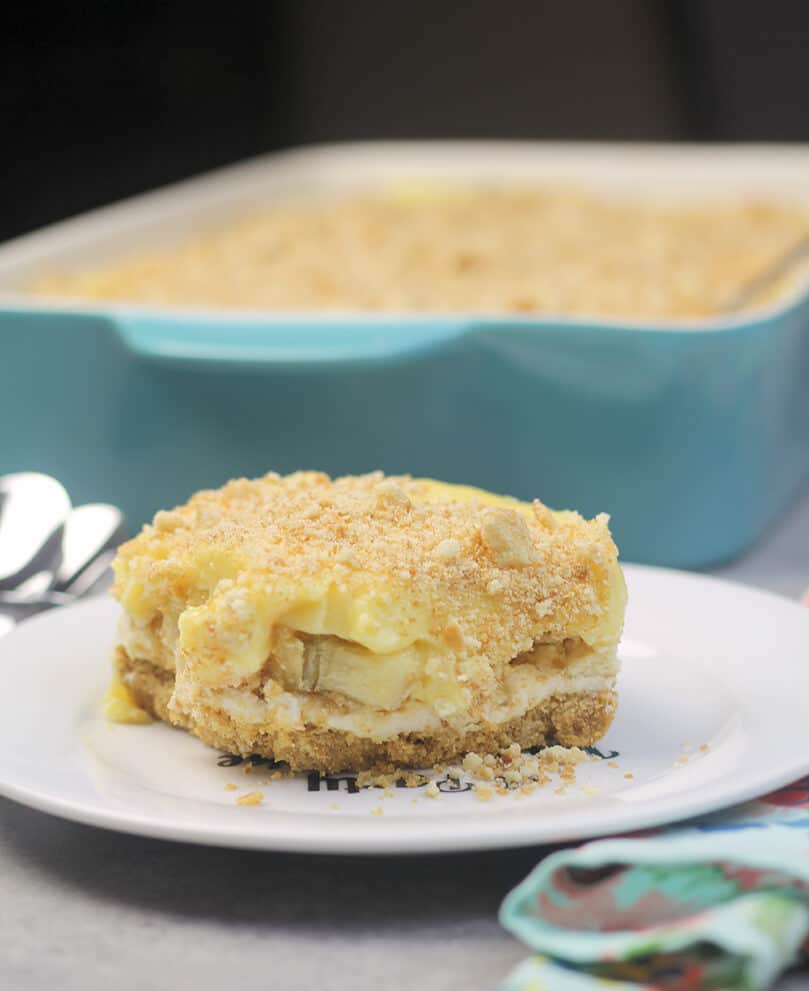 Serving of cream cheese banana pudding on a plate.