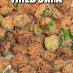 Gebratene Okra mit einem leichten und knusprigen Maismehlteig ist eine leckere Beilage für Ihre Lieblingsgerichte aus dem Süden. Und es ist einfach zu machen!'s easy to make!