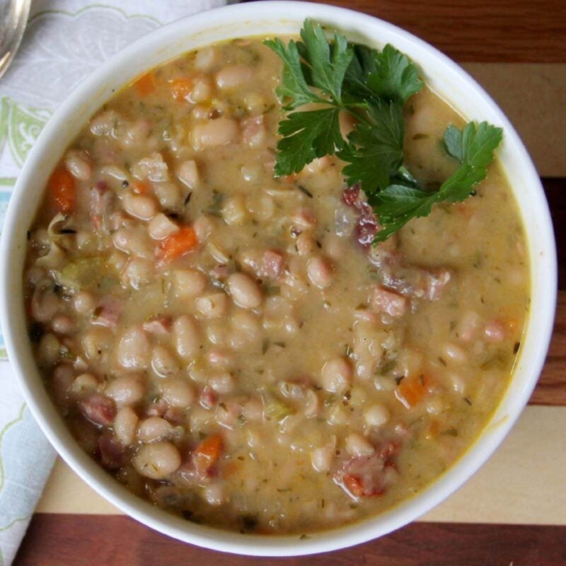Navy Bean and Ham Soup - Southern Food and Fun
