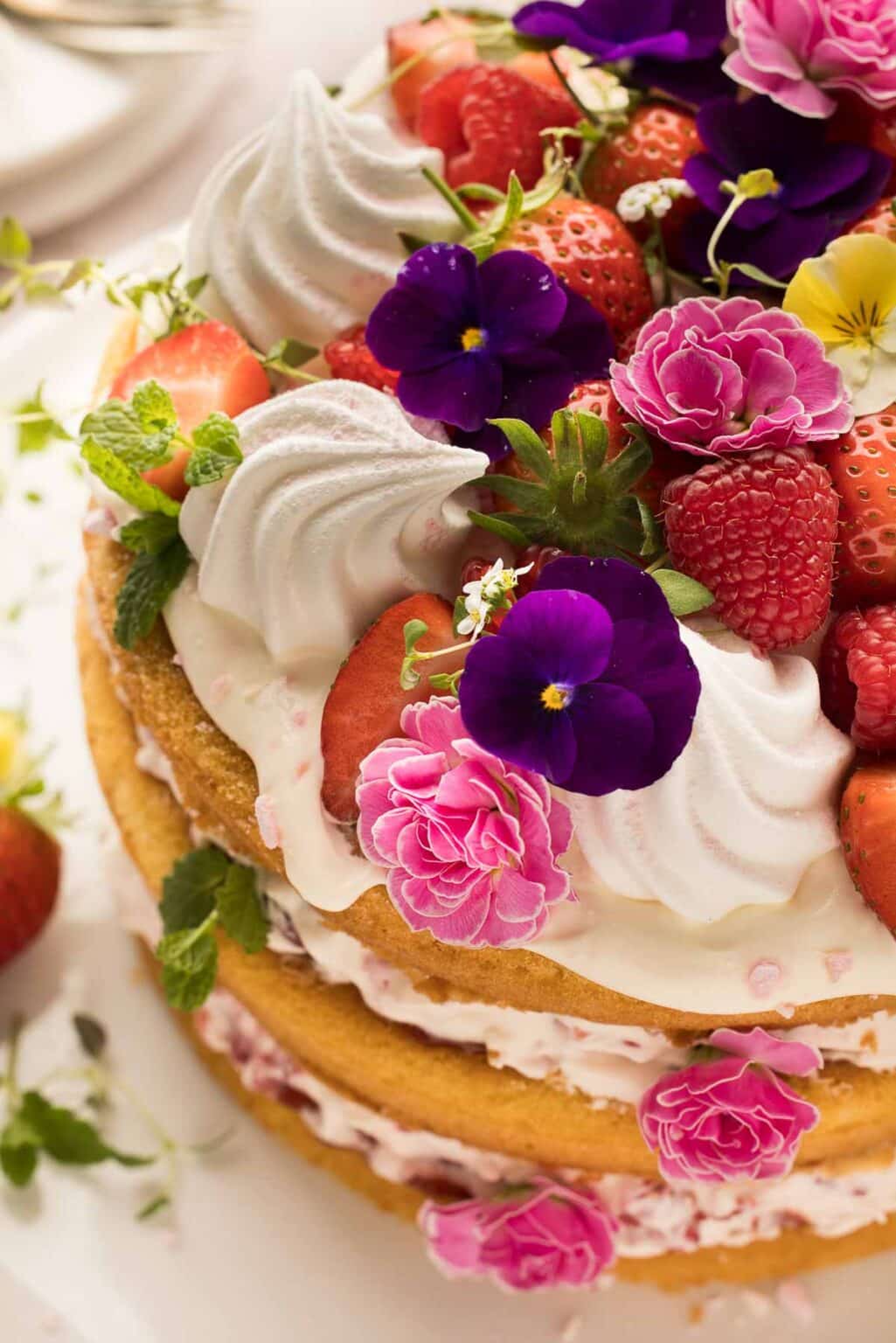 Naked Cake with Flowers - Southern Food and Fun