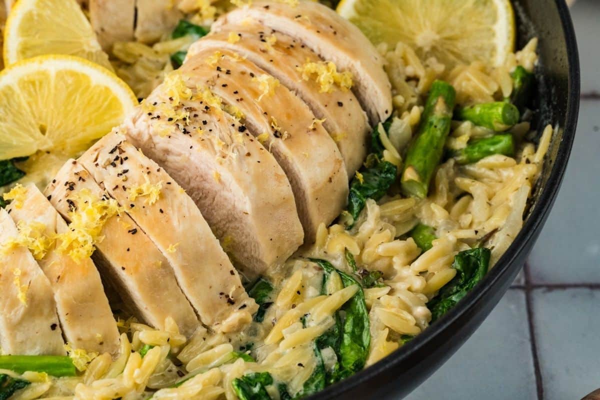 Creamy lemon chicken orzo with spinach—one pan, 40 minutes.